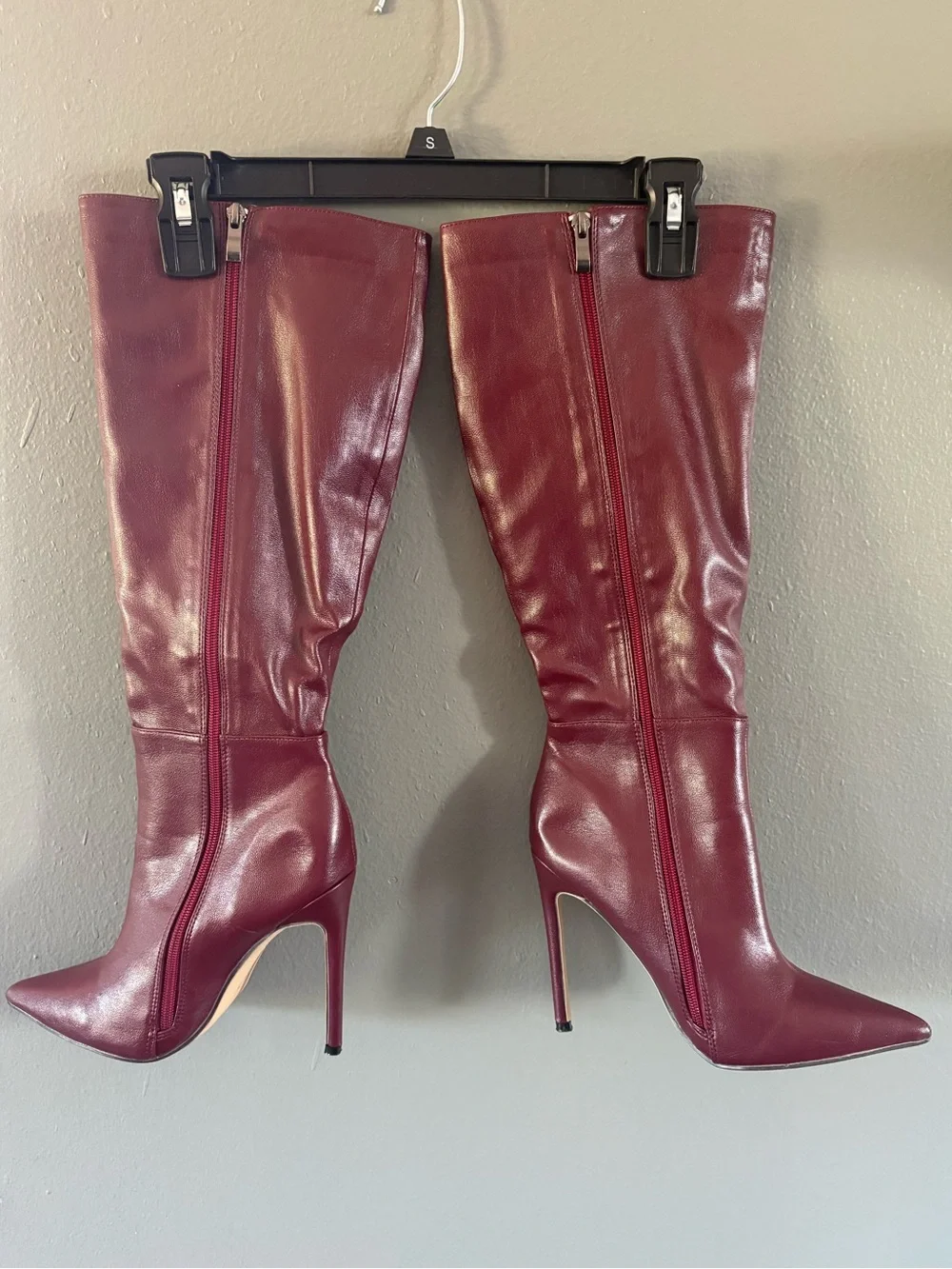 Women's Tall Pointed-Toe kneehigh Stiletto Boots Burgundy size 37 like a size 7